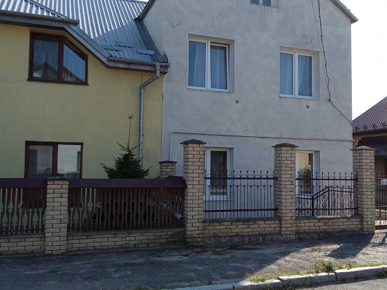 Будинок 150 м. Житлова площа - 86 м. Вул. Степова Тернополь