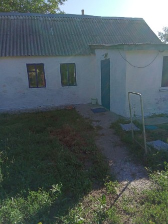 Продам будинок в селі Мачухи до остановки транспорту 1 км - фото 1