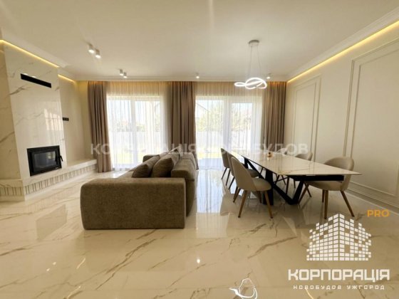 Продаж дуплекса від забудовника, дизайнерський ремонт, меблі, техніка Ужгород