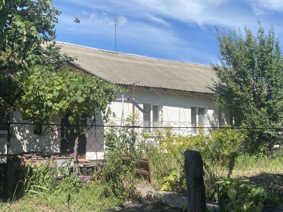 Грушевського, частина будинку Черкаси