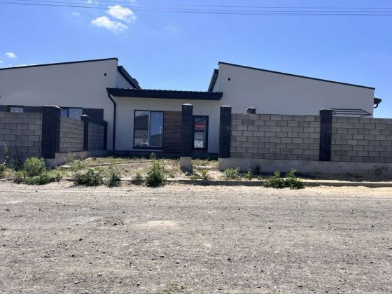 Котедж з Внутрішніми Роботами Рівне