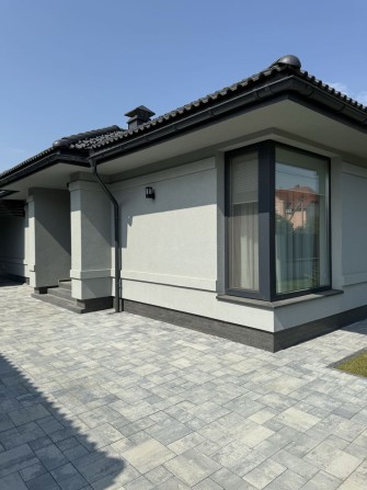 Продаж американки з дизайнерським ремонтом та меблями - фото 1