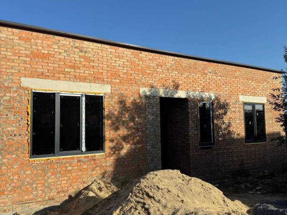 Незавершене будівництво в місті,район Тинне  70 000 Рівне