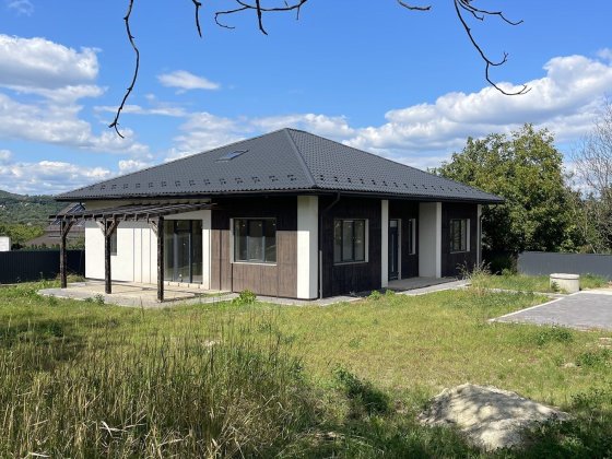 Продаж будинку по вулиці Сокирянський Чернівці