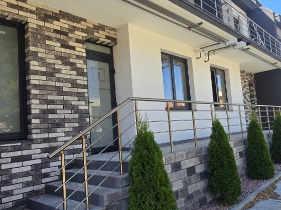 Таунхаус зданий в експлуатацію,  можливий продаж під ЄОселя Черновцы