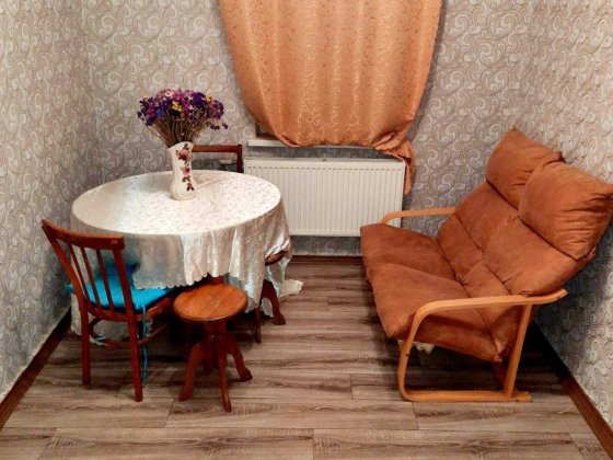 Будинок на казбеті з великою ділянкою Черкаси