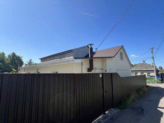 Продам від власника 1/2 будинку 66.5 кв м приватизована земля Черкаси