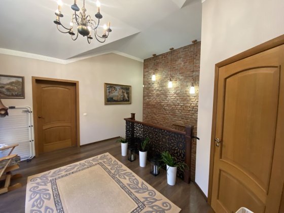 Продаж будинку в центрі міста Ужгород