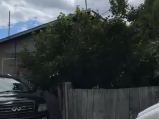 Продаж будівля і гараж Львівська ( район Боженко -Турецкоі ) Черновцы