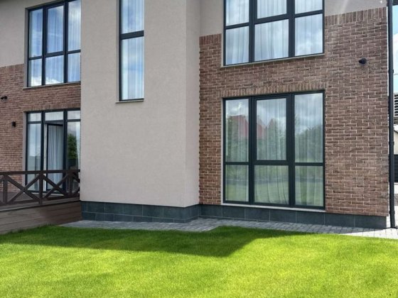 Продаю Сучасного Будинку на Малеванці Чернівці