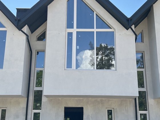 Цегляний новий таунхаус, автономне газове опалення. Дмитро Черкаси