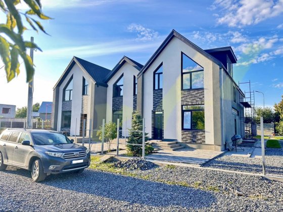 Продам таунхаус Київ, жуляни Киев