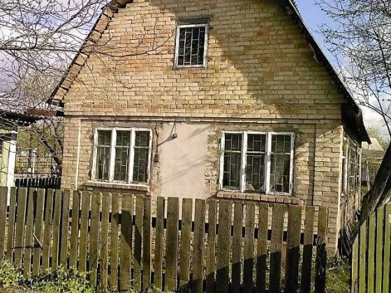 Нивки продаж старого будинку з ділянкою 700 м від Лавіни Киев