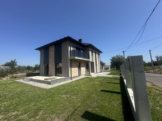 Продам будинок на Роші Чернівці