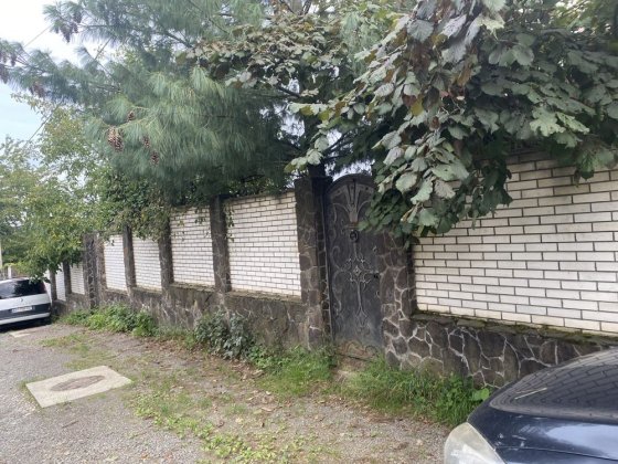 Будинок з 23 сотки землі Далека ,46 Ужгород