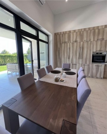 Продаж сучасного будинку, р-н Червениця - фото 1