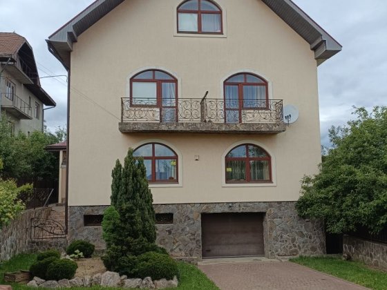 КОМФОРТ Продаж Будинку Ужгород