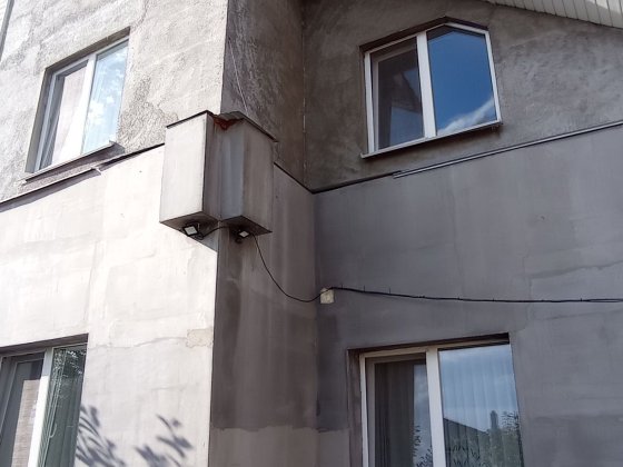 Будинок в центрі міста. Район вулиці Київська. Чернигов