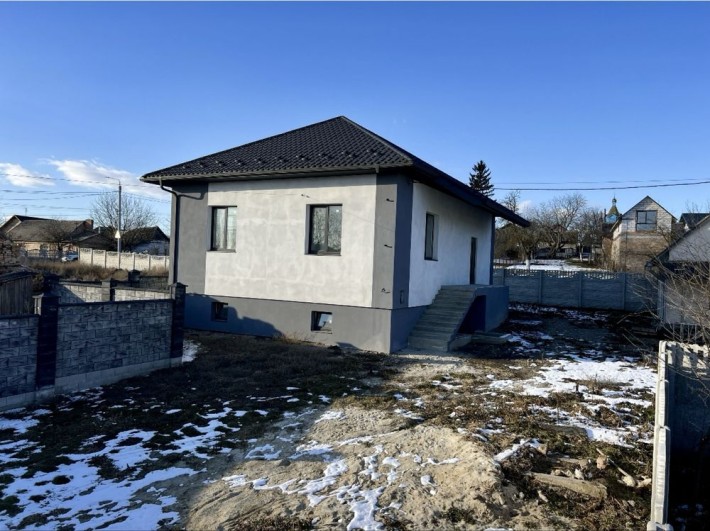 !!! СУЧАСНИЙ будинок в РОЗВИНЕНОМУ районі міста !!! - фото 1