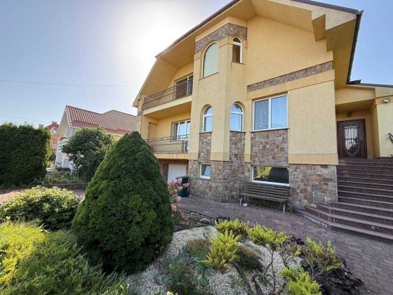 Продаж статусного будинку в Царському селі Ровно