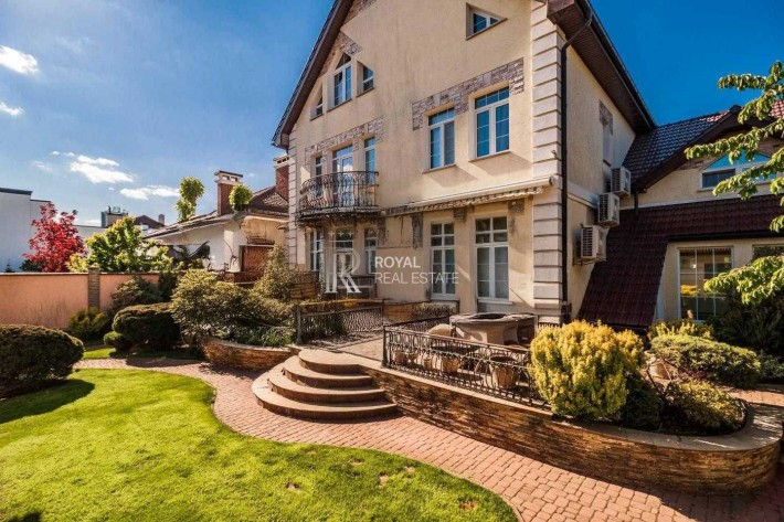 Продаж будинку Київ 6к 575м2 КМ "Коник" Голосіївський Острів Водників - фото 1