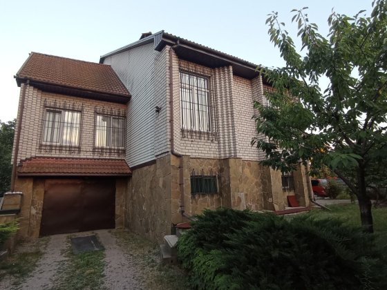 Продам большой дом/АНД/ Левый берег/Фрунзенский 4км Дніпро
