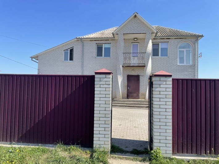 Продаж, будинок 2 поверхи. - фото 1