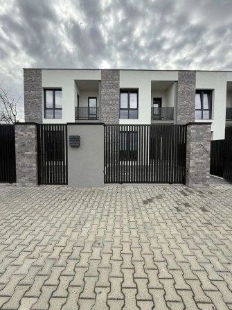 Таунхаус 3 кімнати | Тепла підлога | Асвальтована дорога | Газ |Тераса - фото 1