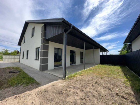 Продаж будинку під Києвом по ціні будівництва Киев