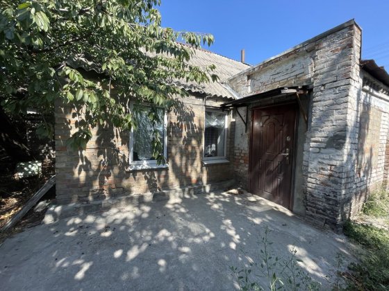 5000 у.о Продам частину будинку вул М.Ласточкіна (Чапаєва)