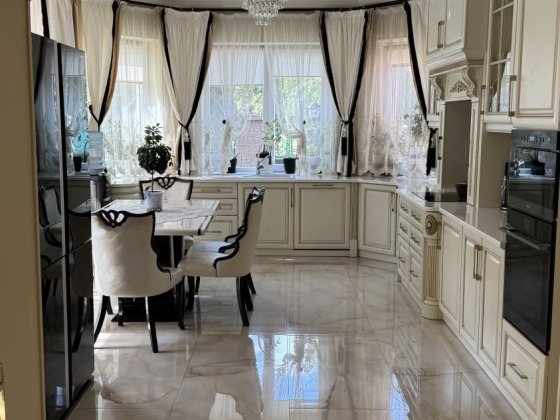 Продаж будинку в Ужгороді Ужгород