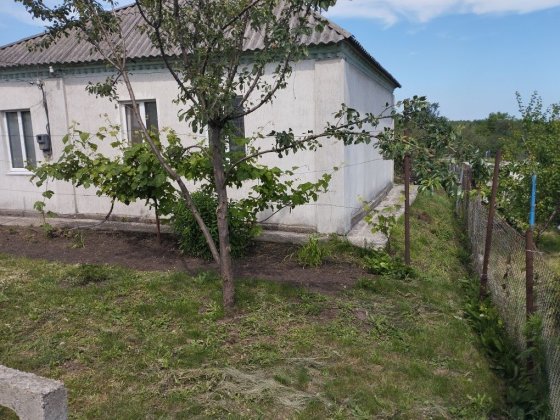 Продам недорого гарний будинок в Таромському Дніпро
