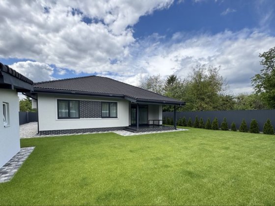 Продам будинок на вулиці Газопровідна Нивки Киев