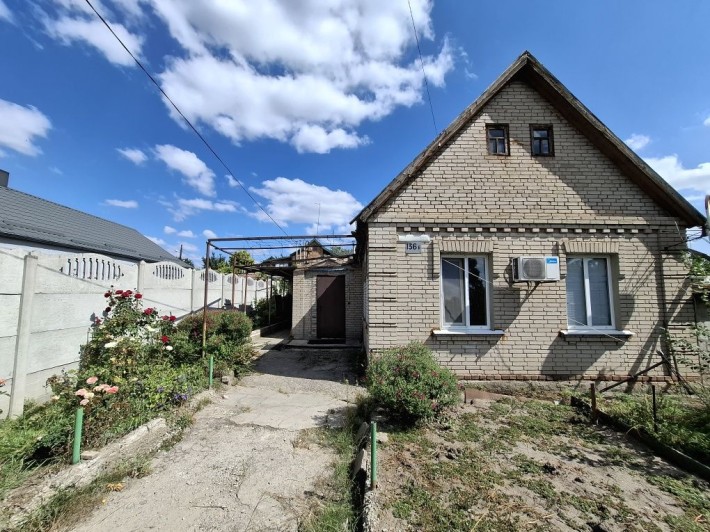 Продам дом со своей землей - фото 1