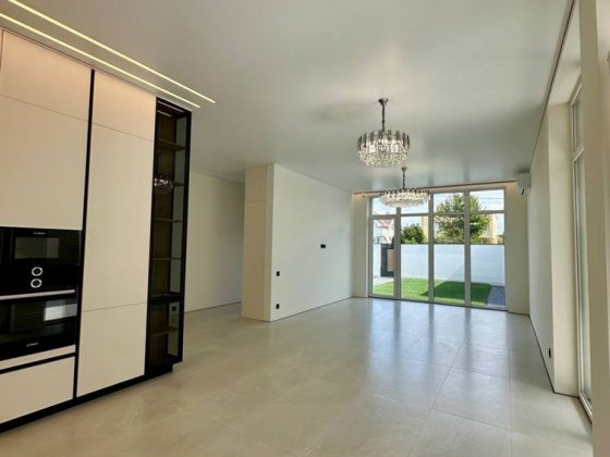 Продаж шикарного будинку! Ужгород