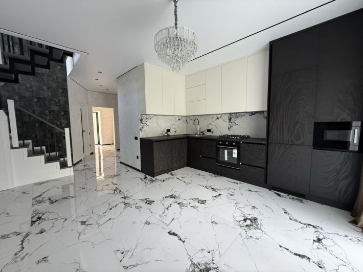Продам дуплекс з ремоном - фото 1