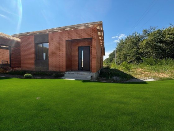 Продається окремий будинок з власною ділянкою Винница