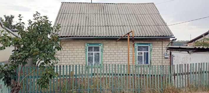 Продам дом Мирный, ул. Денисова - фото 1