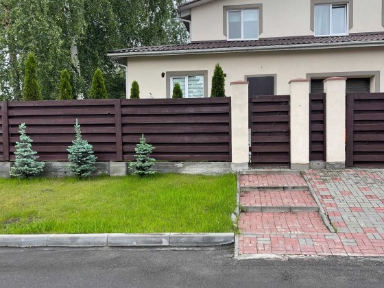 Будинок у Києві, заг. площа 190 м.кв., ділянка - 0,06 га. Киев