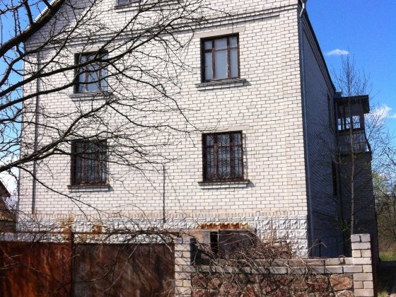 Продається будинок поруч тенісні корти Саєнко Житомир