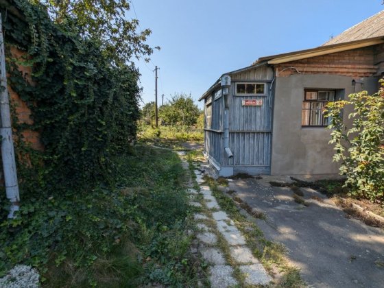 Продам два будинки на одній земельній ділянці. Винница