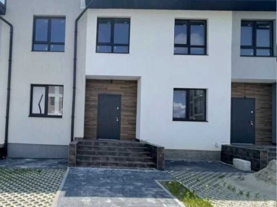 Продам часть дома 84м2, 2 этажа, от Жадова 5мин, вода, свет, маршрутки Кропивницький