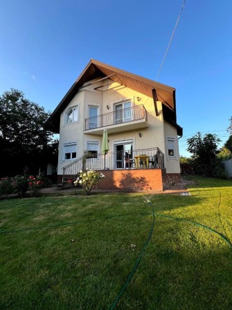 Продаж будинку в елітному СТ "НИВКИ", по вул. Садова,3 - фото 1