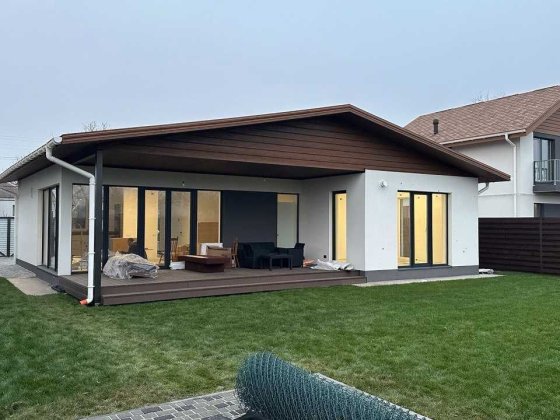 Дом район Каравана (Петрозаводская, Передовая, Караван, Березановка) Днепр