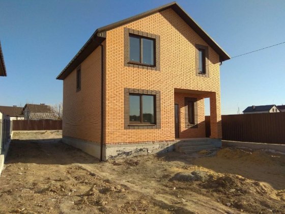 Продам будинок в районі авторинку Винница