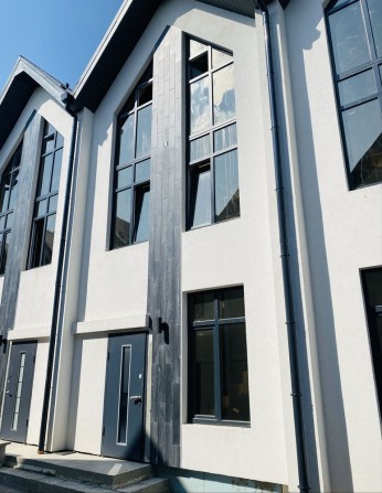 Продам Таунхаус 90кв.м Київ Єоселя - фото 1