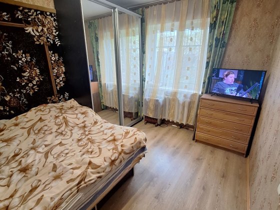 Продам  дом Троицкая Правый берег Дніпро