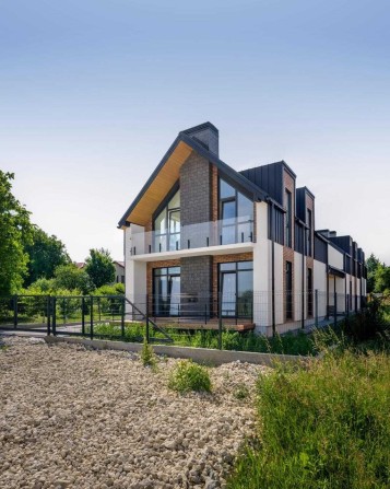 Продаж неймовірного 2 поверхового будинку по вул. Тракт Глинянський - фото 1