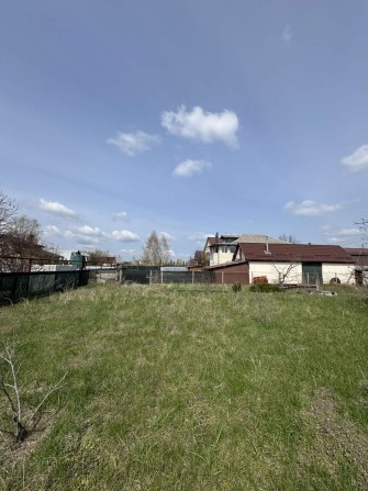 Продам будинок ,10 соток землі - фото 1