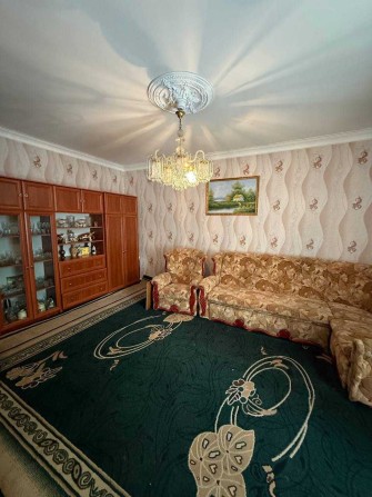 Часть дома на улКондренко в хорошем жилом состоянии, со своим участком - фото 1